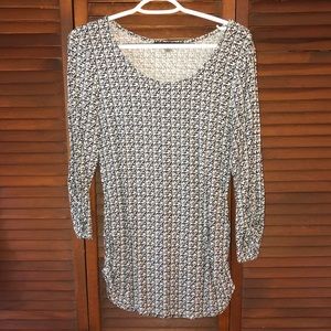 Rose & Olive Scoop Neck Top